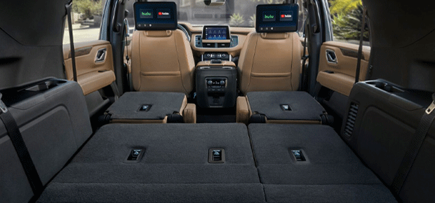 2023 Chevrolet Suburban Interior